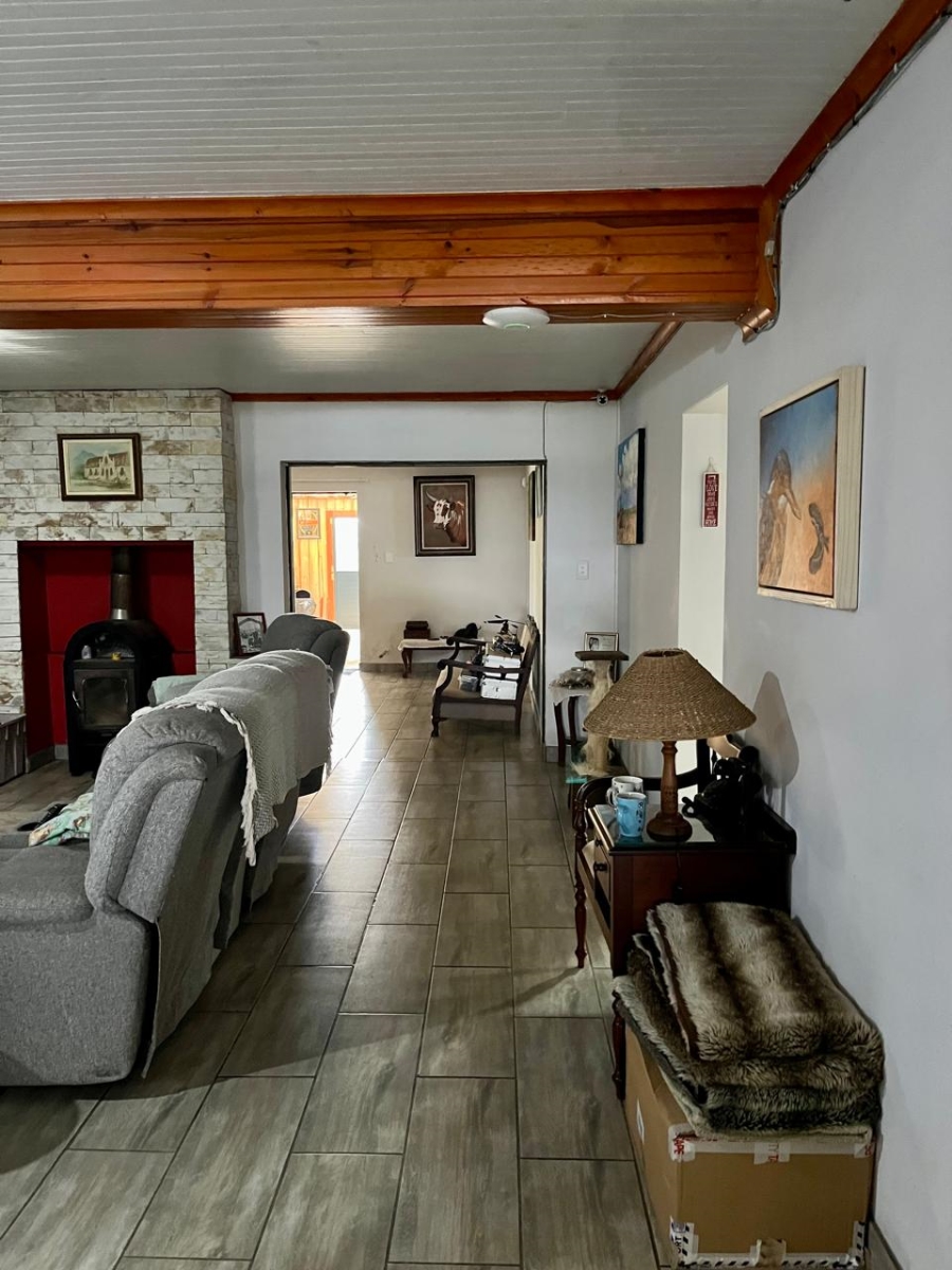 Commercial Property for Sale in Aalwyndal Western Cape